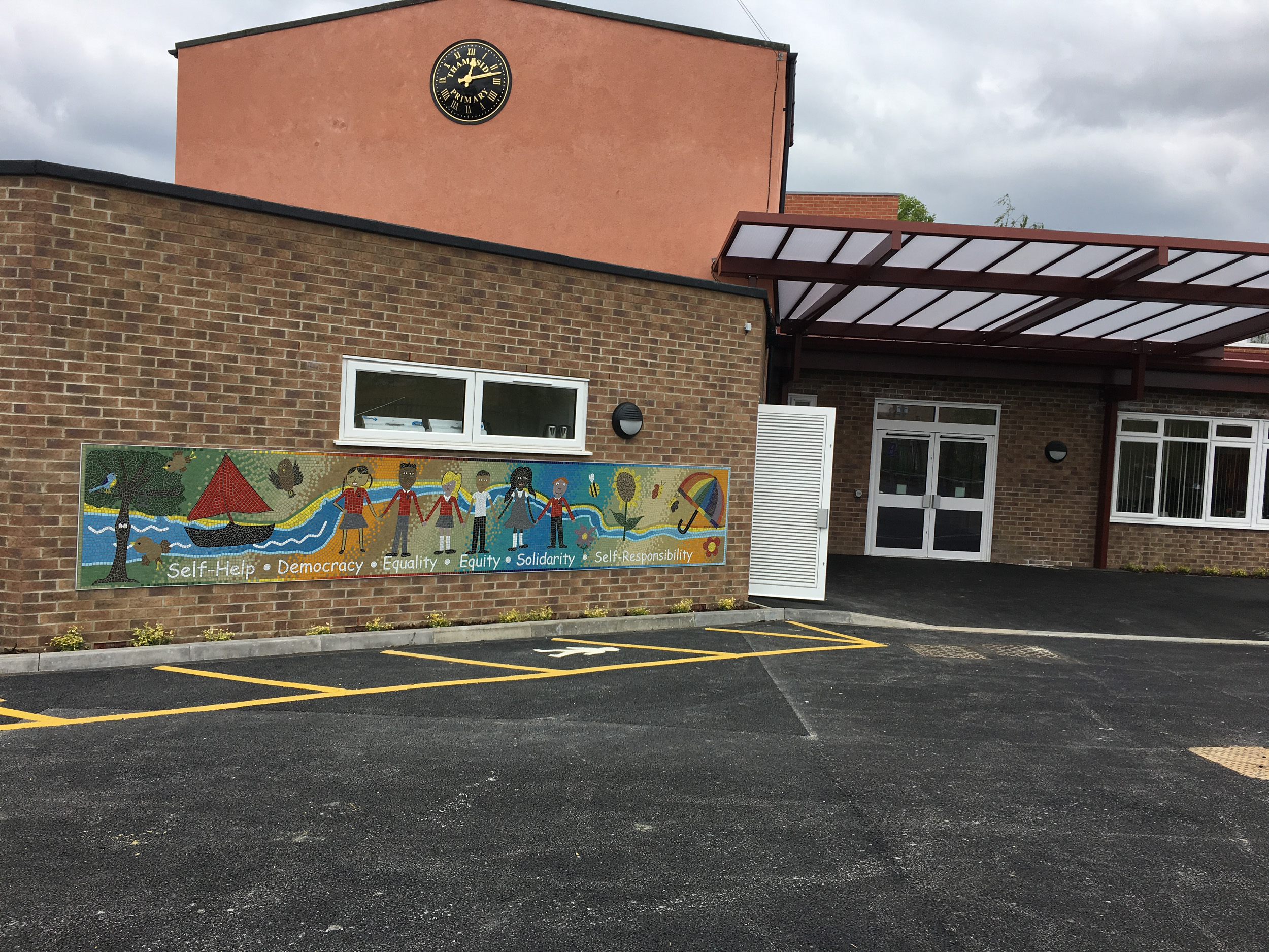 Thameside Primary School