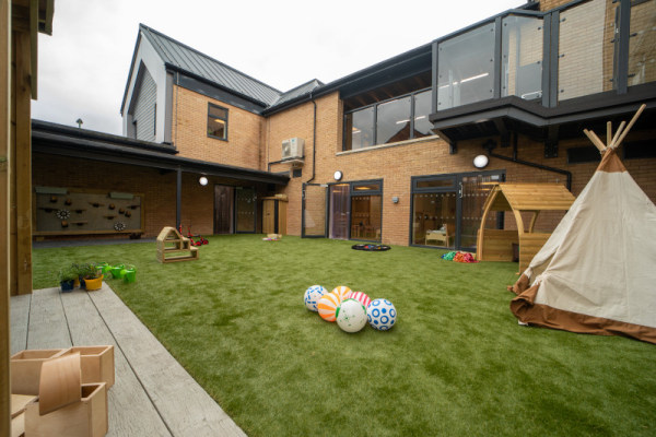 Broadbridge Heath Neighbourhood Centre